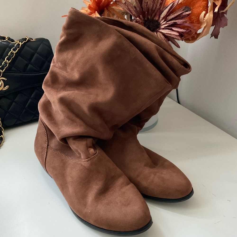 CALL IT SPRING Brown Faux Leather Suede Slouch Boots Size 6.5 - Picture 9 of 9